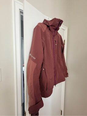 Burton AK Women's Jacket with Gortex